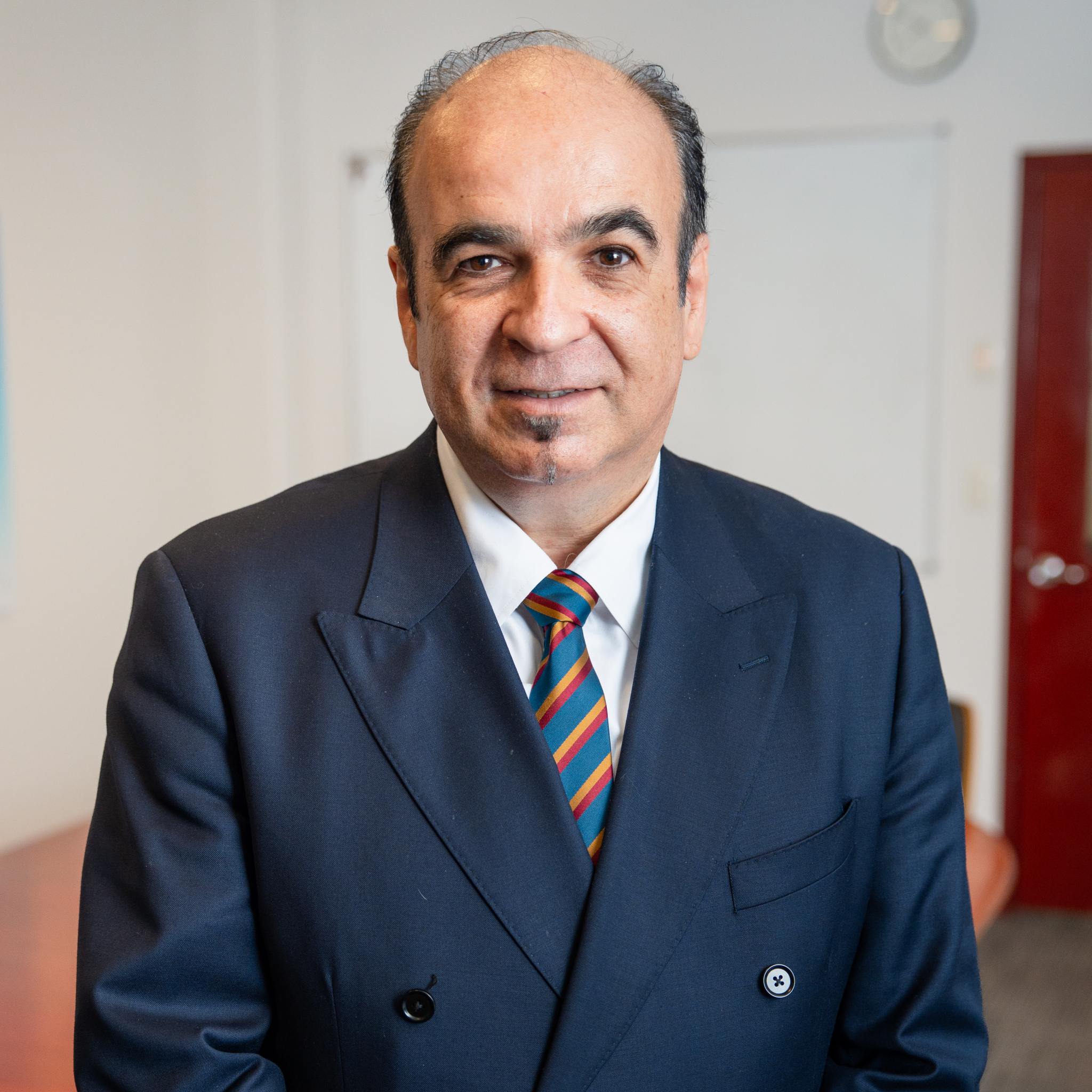 Mr George Giannaros